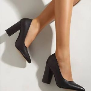 jessica simpson chunky pointed leather heel